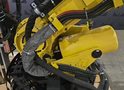 Used 2014 FANUC R-2000iB/210F + R-30iA Robots Michigan US | iGAM Industrial Marketplace #1292352