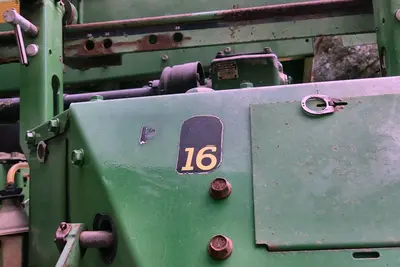 Used 2001 DEERE 9976 Self-propelled Harvesters Louisiana US | Proxy Equipment #1384943