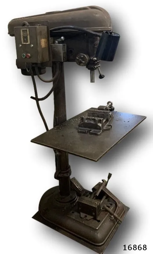 17" DELTA DRILL PRESS
