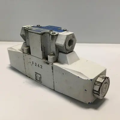 USED VICKERS DG4V32CMP7H750