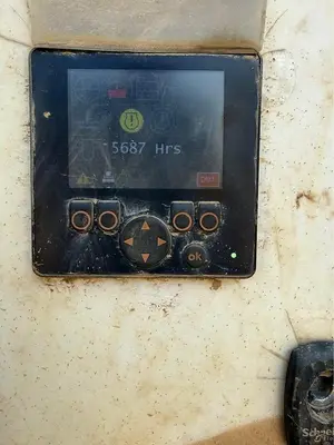 USED 2013 POWERSCREEN WARRIOR 1800