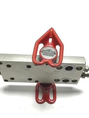 D/A MFG MM4U-T-SS Unimount Manifold Valve