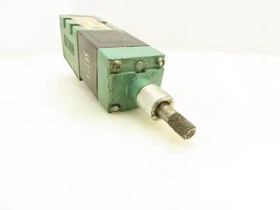 Numatics 152SA400K011Z30 MK15 Pneumatic Directional Solenoid Valve 120V Lot of 3