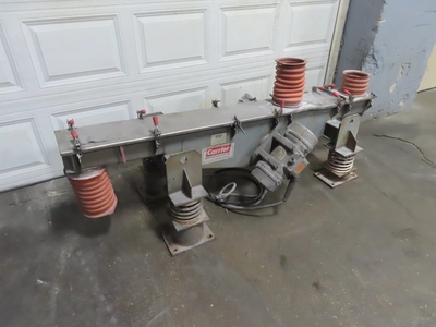 Carrier Vibrating Conveyor