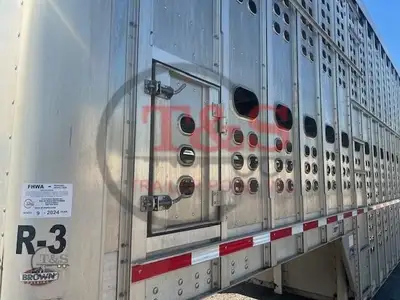 Used 2019 EBY _UNKNOWN_ Livestock Trailers Illinois US | T&S Trailer Pool #1509353