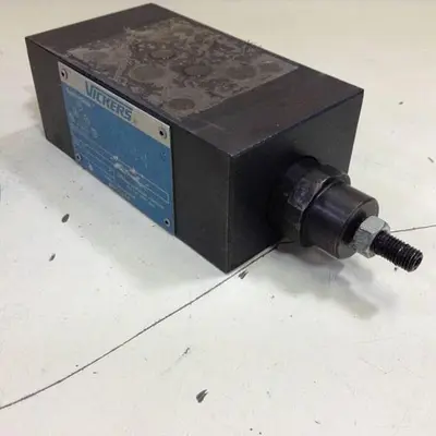 USED VICKERS DGMFN5XARWB2W30