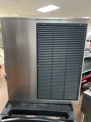 Used Scotsman Used 22" Scotsman FME804RLS Remote Condenser Nugget Ice Machine Maker Head 115V - Shed Ice Machines Illinois US | Falcon Restaurant Supply #1375138