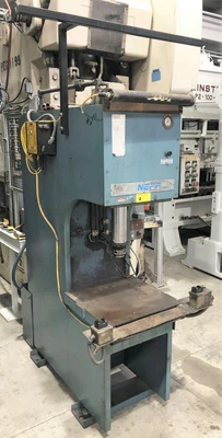 USED 1992 NEFF NEFF DF40-15M PRESS