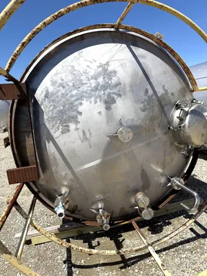 Vendome Copper & Brass Works Inc 7000 Gallon Stainless Steel Tank TANKS / KETTLES | EcReCon Inc (2)