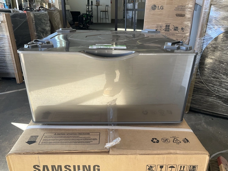 Used SAMSUNG WE402NP/A3 Residential Appliances Michigan US | Miedema Asset Management Group #1578861