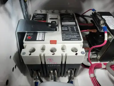 10 hp, 600V, 30A, 3-Ph FVR Starter Size 1 Bucket for Freedom 2100 MCC Frame