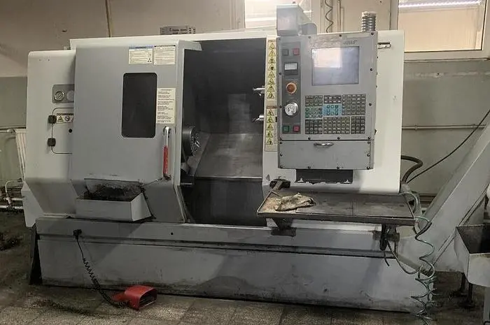 Used 2004 HAAS SL-20 CNC Lathes SK | UCY Industrial GmbH #385590