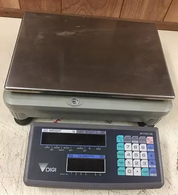 2651-700 Digi DC-190 ULTRA COUNT Progressive 100 Lb. Capacity Digital Scale, Model 1Q9500