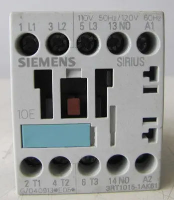 Lot of Two Siemens Sirius 18A Contactors 3RT1015-1AK61 18 Amp 690V w/ 110V Coil