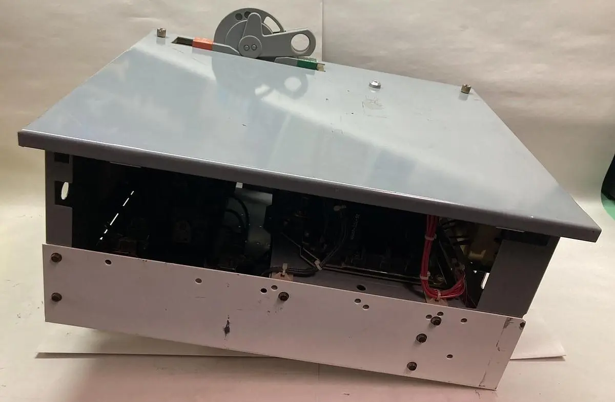 Used ALLEN BRADLEY 2106B-BAB-6-24 Starters | Surplus Asset Holdings #1204928