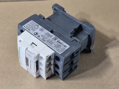 NEW SCHNEIDER ELECTRIC LC1D25G7
