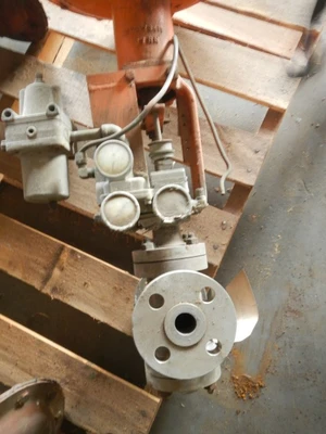 Kieley & Mueller 1" 300 Rating, 316 Stainless Flanged Control Va