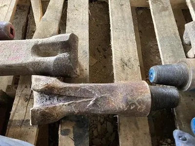 Used AFTERMARKET 5-5/8” DIAMETER X APPROX.. 12-1/2” LENGTH CABLE TOOL DRILLING CHISEL BIT Drills Pennsylvania US | East West Machinery & Drilling #1417264