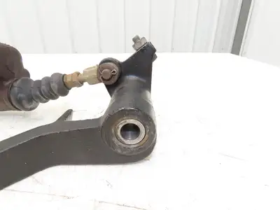 Yale Forklift Brake Pedal Master Cylinder Assembly Off ERC100HHN48TV096