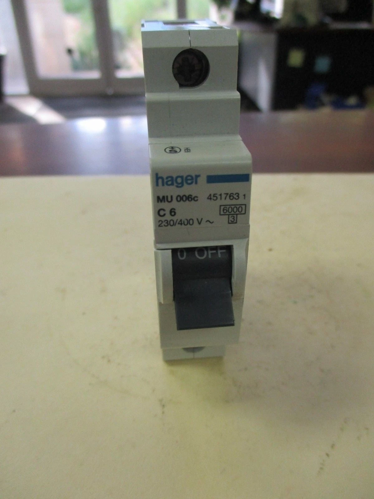 USED Hager MU 006C
