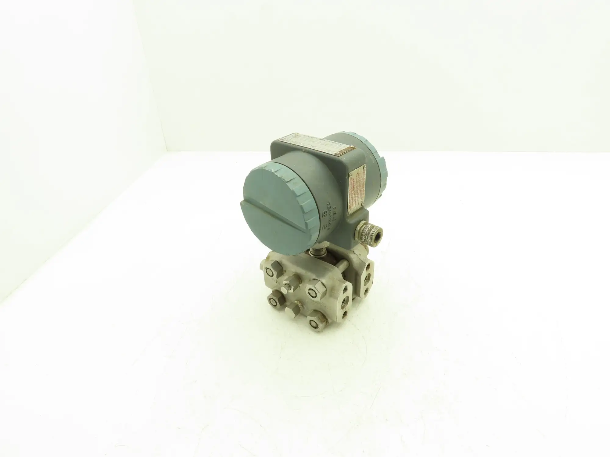 Foxboro 823DP-D3S1NM0 Intelligent Differential Pressure Transmitter 12.5-42vdc