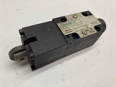Used DOUBLE A QJW-3-P-10B2-735039 Solenoid Valves Ohio US | Surplus Asset Holdings #1246393
