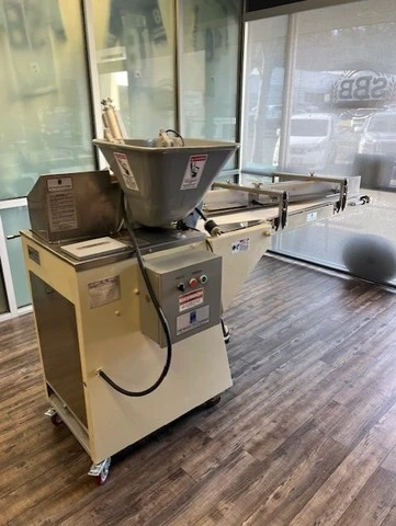 Used AM MFG. S-400 Dough Dividers California US | BakeryEquipment.com #1554931