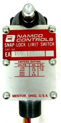 NEW NAMCO EA700-15700 LIMIT SWITCH EA70015700