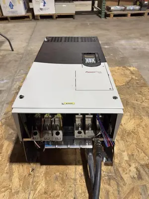 ALLEN BRADLEY 20GWANC415AN6VNHN8-RW AC DRIVE LIQUID COOLED 3 PHASE OUTPUT #S682