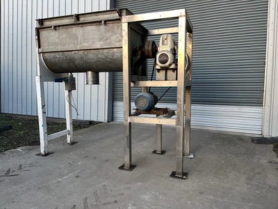 820L S/S U-Trough Ribbon Blender
