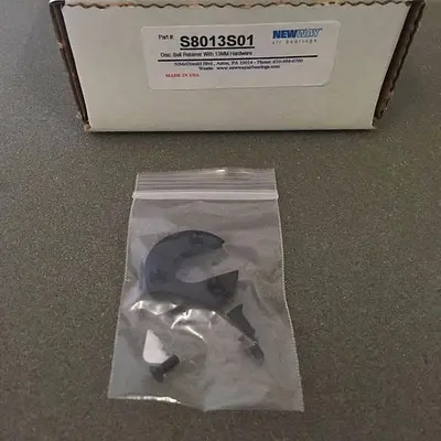 NEWWAY S8013S01 Belt Retainer with 13MM Hardware