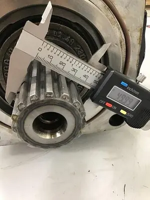 USED BRUENINGHAUS HYDROMATIK PAA4VSO 180 DRG/30R-PSD63K07-S1360