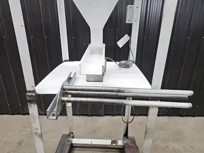 🔴 Heading to Auction May 27 - Used Vibratory Feeder, With Magnet