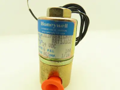 Honeywell Skinner 3139BBN1GN00 Solenoid Valve 3-Way NC 24VDC 100 PSI 1/8" NPT