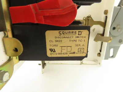 Square D 9422 TC-1 Safety Disconnect Switch 30A 600V Plate Switch Lever