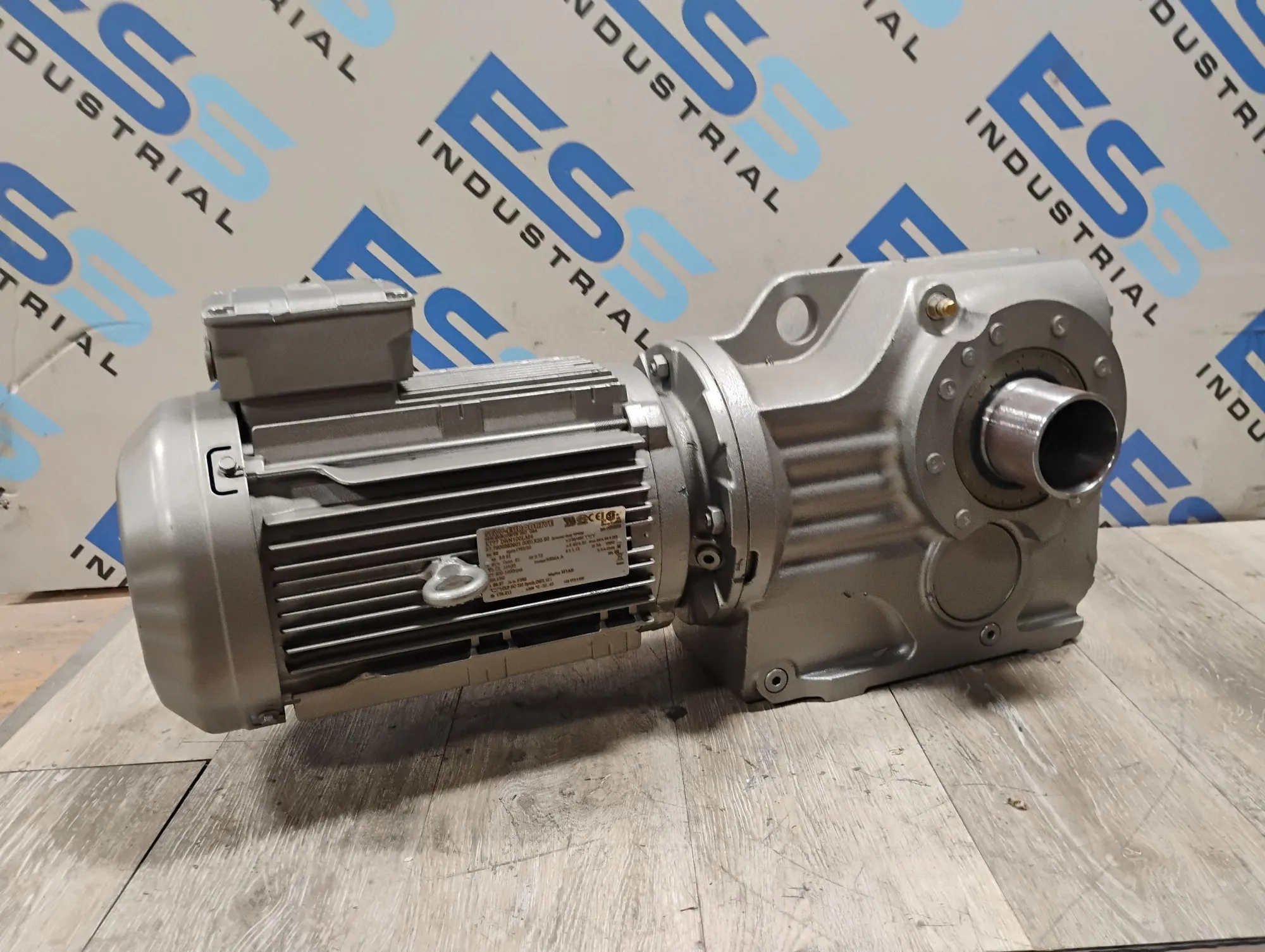 USED SEW EURODRIVE KT77-DRN100LM4