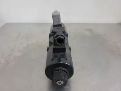NEW YUKEN DSG-03-3C3-D24-N-50