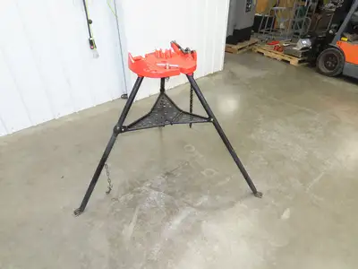 Ridgid 460 Tristand Portable Chain Pipe Vise 1/8" to 6" Tripod Stand Jack Screw
