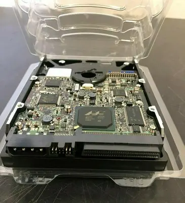 FUJITSU MAX3036NP