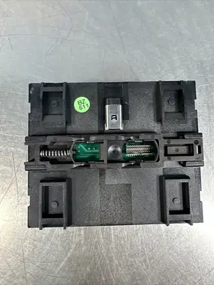 Moeller Eaton EZD-RA17 never Used Old Inventory (BIN-2.3.3)