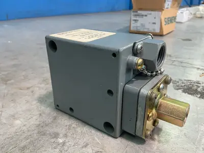 Used SQUARE D GDW55161 Pressure Switches Ohio US | HGR 24 #1358547