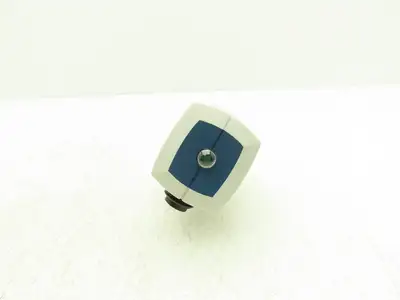 Inficon VAP016-X Pneumatically Actuated Bellows Sealed Angle Valve DN 16 ISO-KF