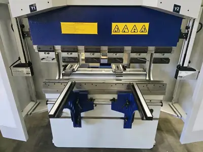 New | in-Stock 2026 MVD A40-1250 Press Brakes British Columbia CA | Lenmark #1424588
