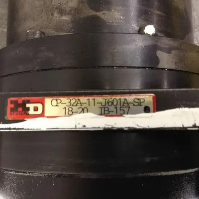 USED YASKAWA ELECTRIC SGM-08AWG26