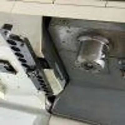 USED 2011 HAAS VF-7/40