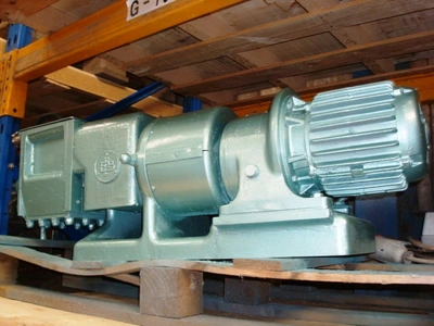 6L Baker Perkins Neban Blade S/S Jktd Mx