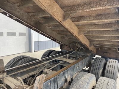 Used 1995 MACK RD688S TRI-AXLE Dump trucks Michigan US | Miedema Asset Management Group #1355014