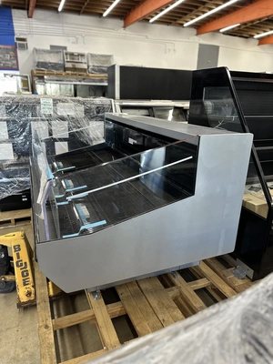 130-0204 Hussmann Q2SSM6S 74" Self Contained Open Air Cooler