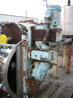 SPC2558  Mixer and Blender 7 cu. ft. capacity Day Mixing conical screw mixer, 14.9 psi jacket, 3 hp, 304 SS