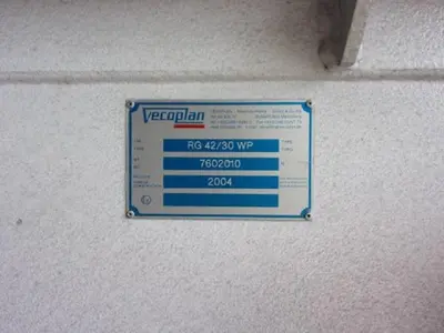 USED 2004 VECOPLAN RG42